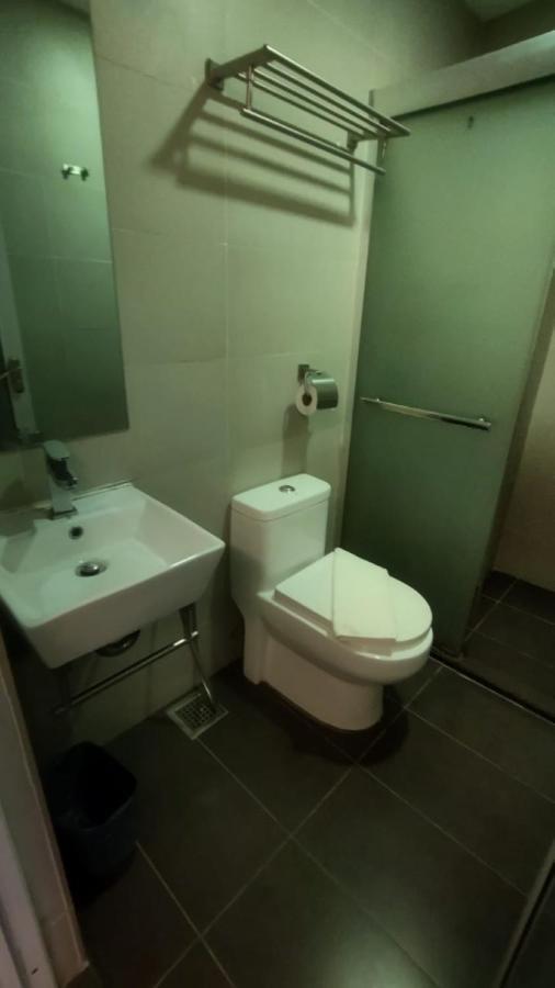 Hotel Sri Langit Klia, Klia 2 & F1 Sepang