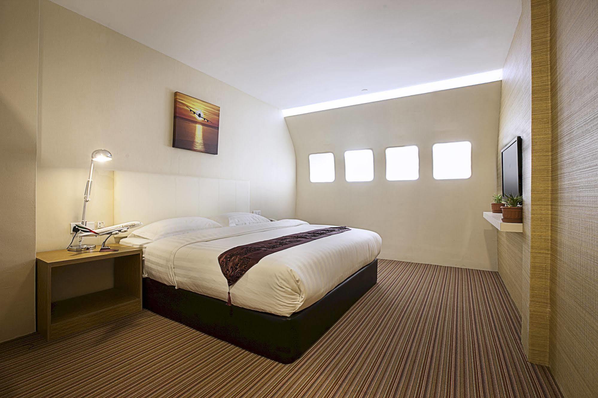 Sri Langit Klia, Klia 2 & F1 Hotel 3*