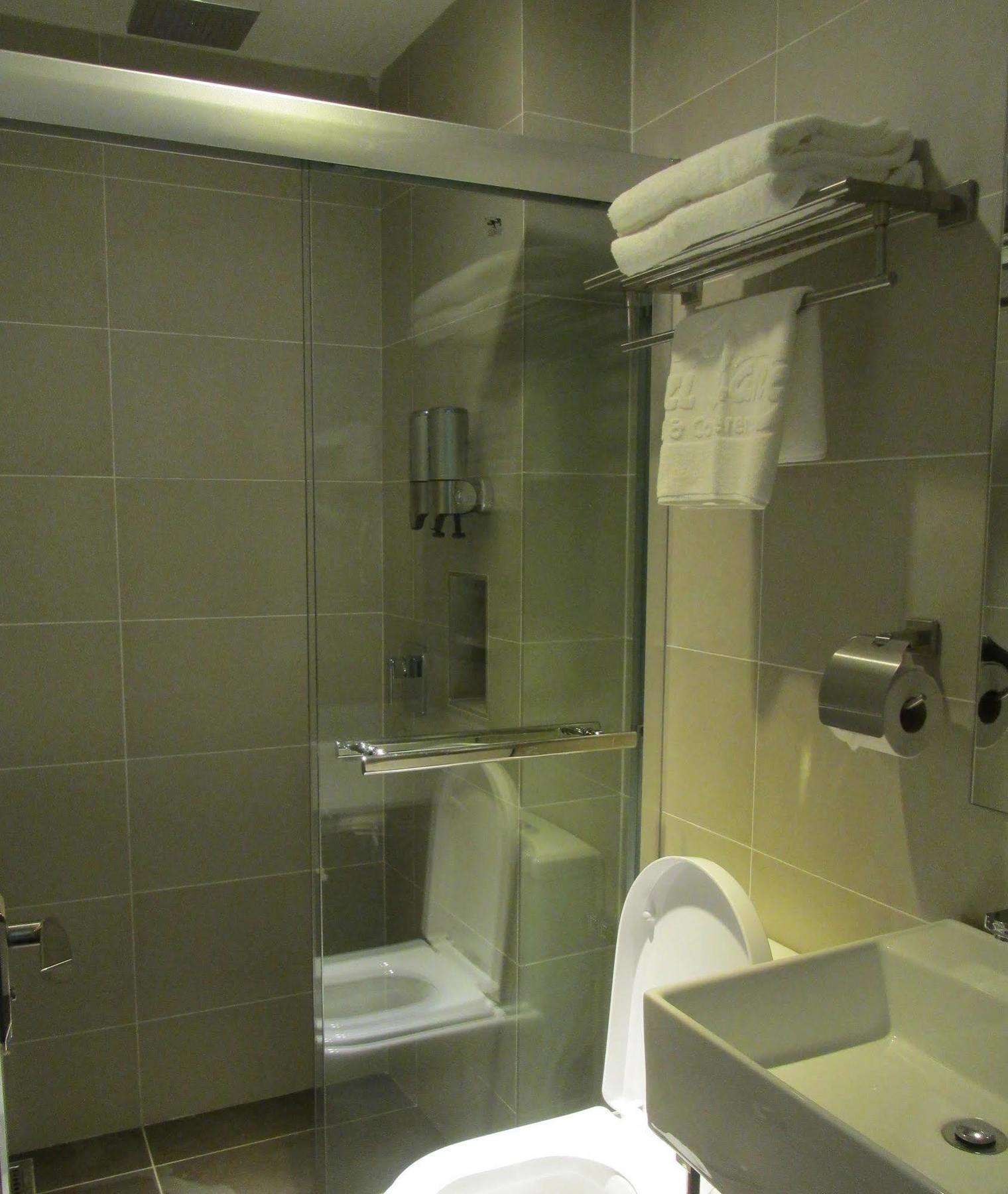 Sri Langit Klia, Klia 2 & F1 Hotel 3*